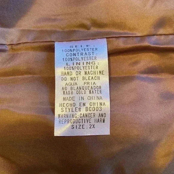 Woman’s 2X Brown and Cream Plaid Vest. Faux leather trim. - Picture 5 of 7